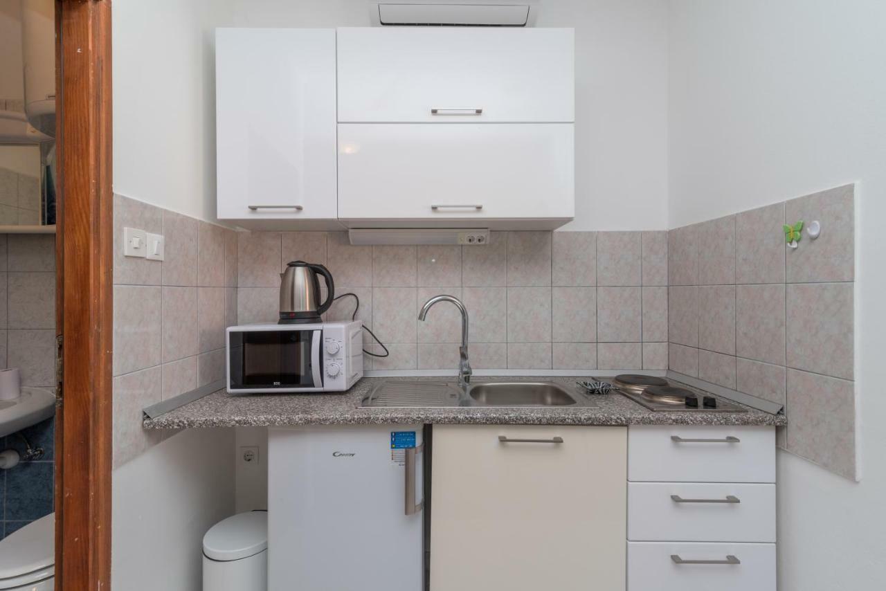 Studio Apartment Coce Trogir Exterior photo
